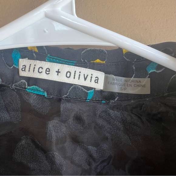 Multicolor Sheer Women's Top - Picture 4 of 6